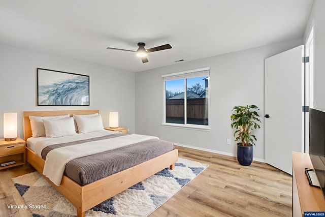 3063 30th Av SE, Albany, OR 97322