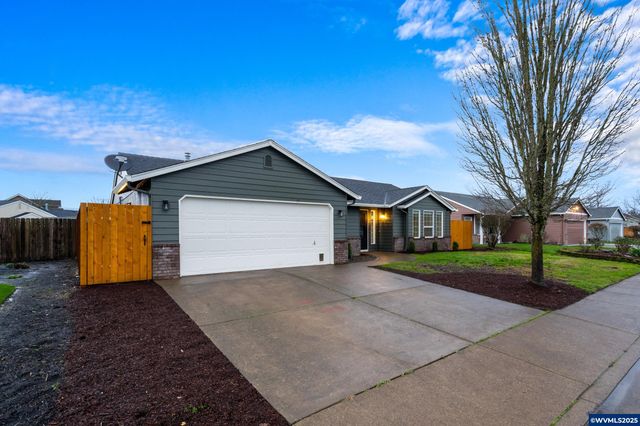 3063 30th Av SE, Albany, OR 97322