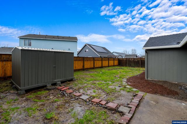 3063 30th Av SE, Albany, OR 97322