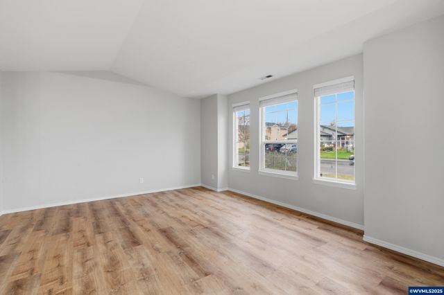 3063 30th Av SE, Albany, OR 97322