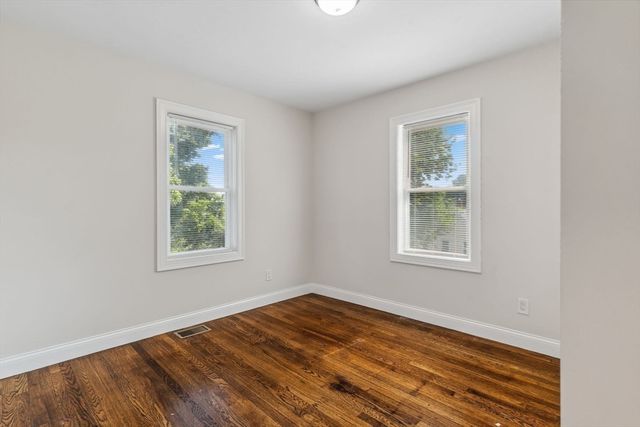 183 Whitwell St 1, Quincy, MA 02169