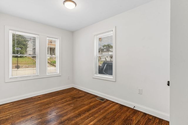 183 Whitwell St 1, Quincy, MA 02169