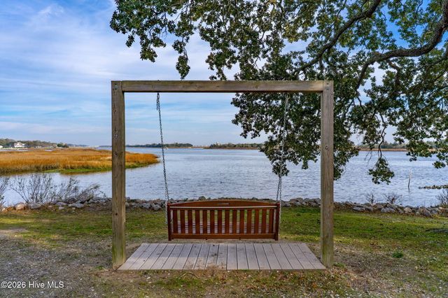 1106 Pink Snapper Place NW, Sunset Beach, NC 28468