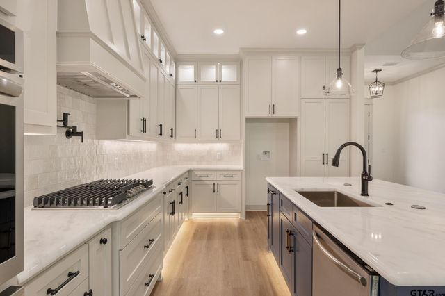 12388 Madison Xing, Bullard, TX 75757