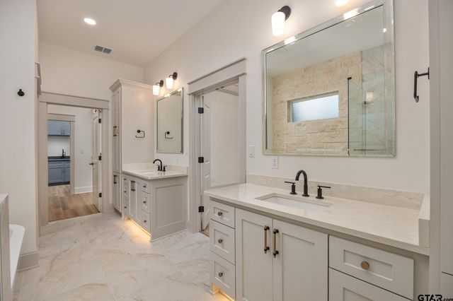 12388 Madison Xing, Bullard, TX 75757