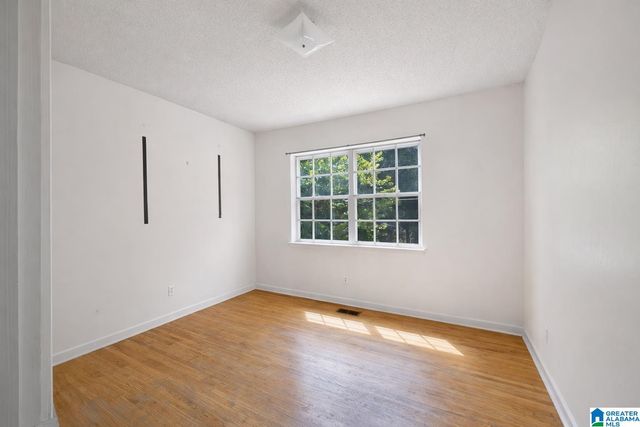 1029 HEFLIN AVENUE W, Birmingham, AL 35214