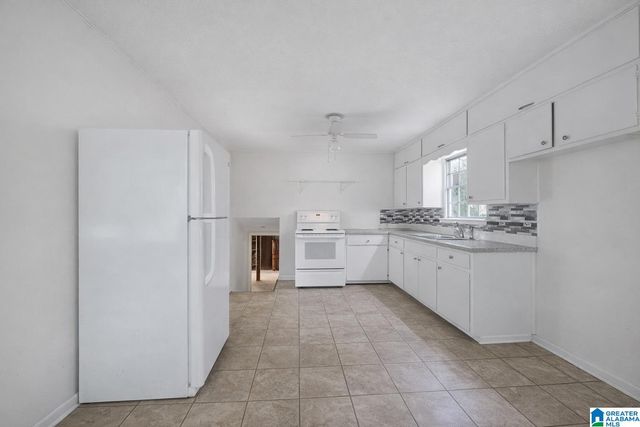 1029 HEFLIN AVENUE W, Birmingham, AL 35214