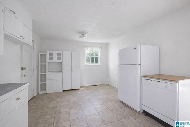 1029 HEFLIN AVENUE W, Birmingham, AL 35214