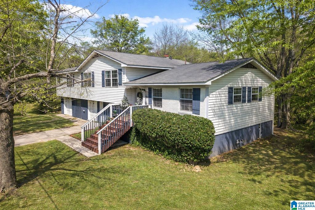 1029 HEFLIN AVENUE W, Birmingham, AL 35214