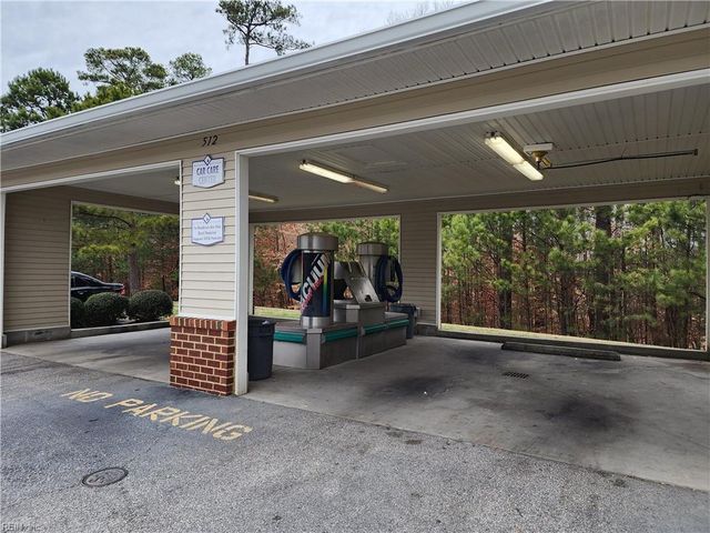 522 Knolls Dr Unit 306, Newport News, VA 23602