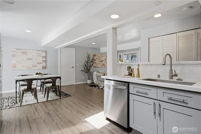 13413 NE 132nd St, Kirkland, WA 98034