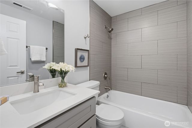 13413 NE 132nd St, Kirkland, WA 98034