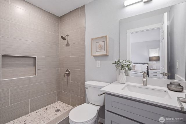 13413 NE 132nd St, Kirkland, WA 98034