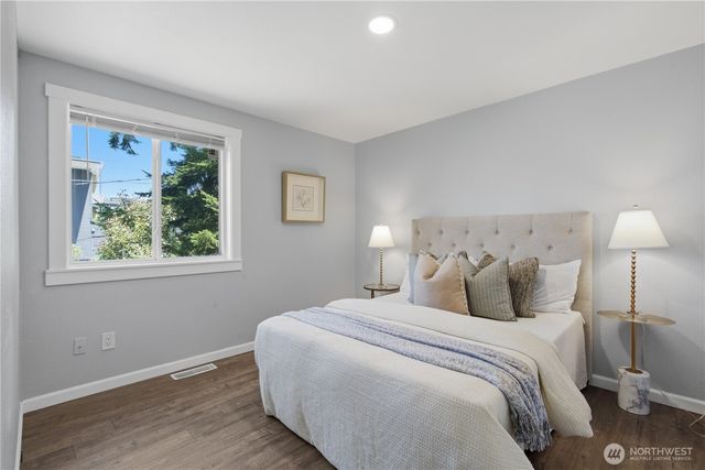 13413 NE 132nd St, Kirkland, WA 98034