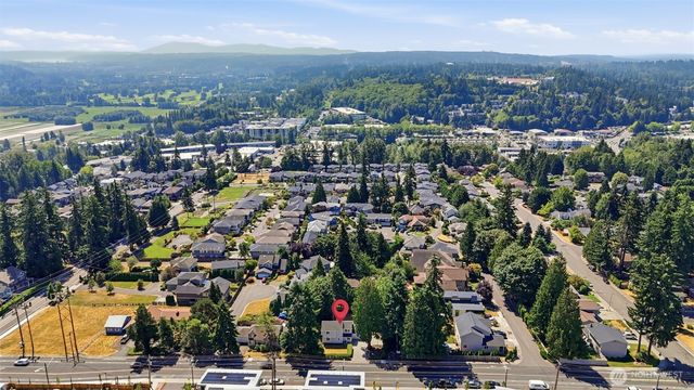13413 NE 132nd St, Kirkland, WA 98034