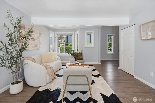 13413 NE 132nd St, Kirkland, WA 98034