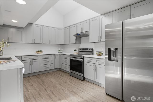 13413 NE 132nd St, Kirkland, WA 98034