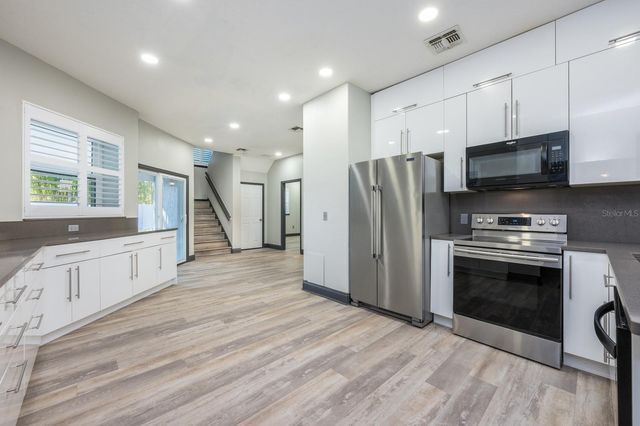 2836 BALLARD AVENUE, Orlando, FL 32833