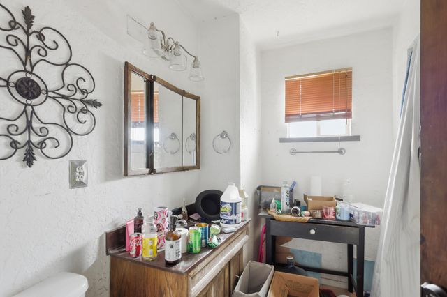 2335 Contreras Place NW, Albuquerque, NM 87104