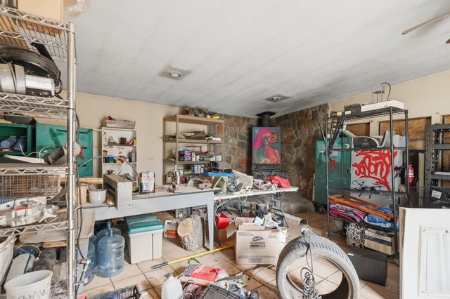 2335 Contreras Place NW, Albuquerque, NM 87104