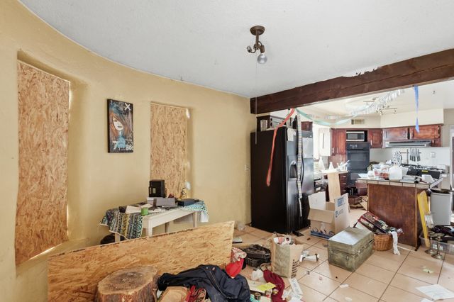 2335 Contreras Place NW, Albuquerque, NM 87104