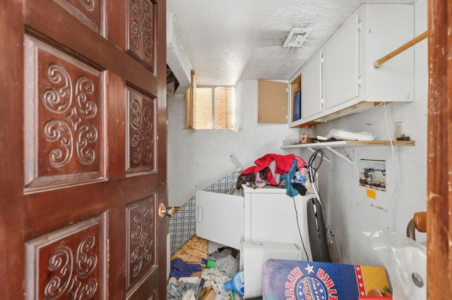 2335 Contreras Place NW, Albuquerque, NM 87104