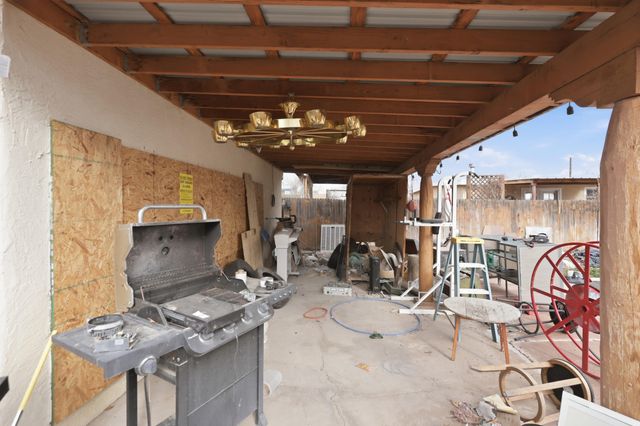 2335 Contreras Place NW, Albuquerque, NM 87104