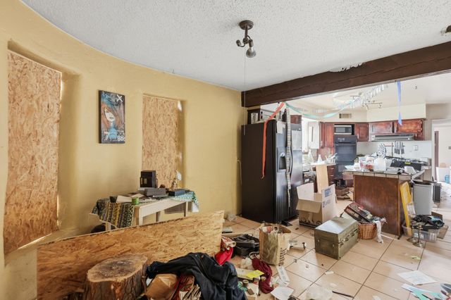 2335 Contreras Place NW, Albuquerque, NM 87104