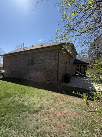 1017 Golf Club Ln, E, Hendersonville, TN 37075