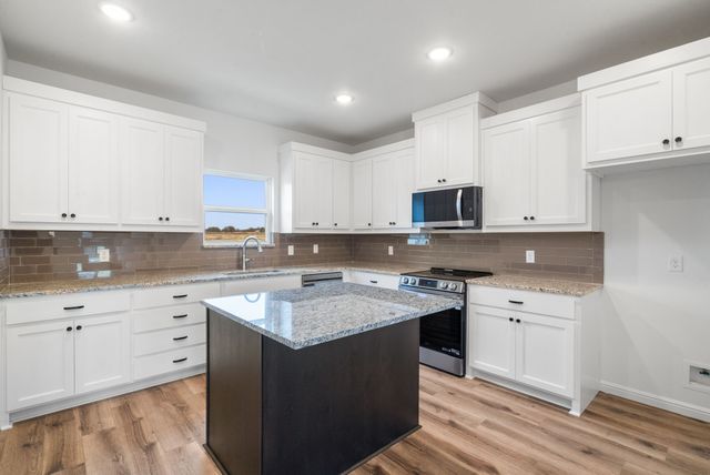 264 Yawney Drive, Lipan, TX 76462
