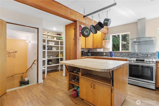 2237 Ivy Street, Port Townsend, WA 98368
