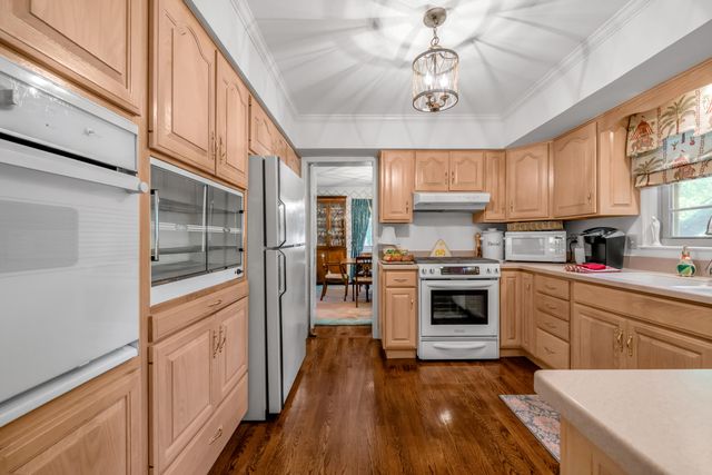 1960 Blairmore Road, Lexington, KY 40502