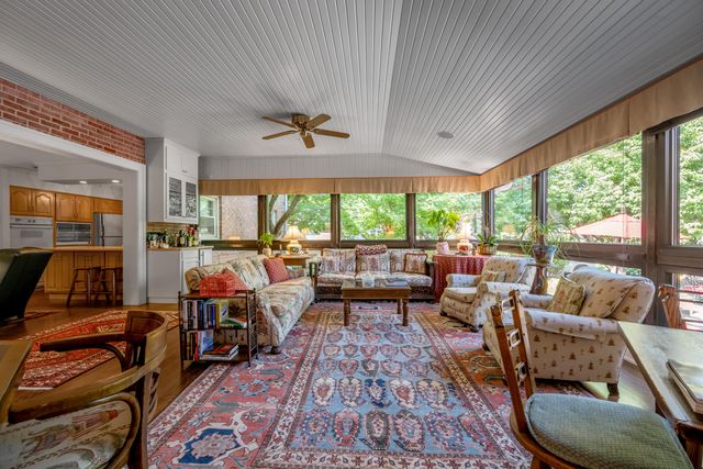 1960 Blairmore Road, Lexington, KY 40502