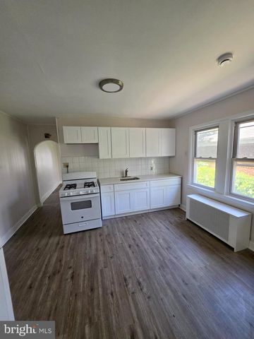889 LALOR ST, Hamilton, NJ 08610