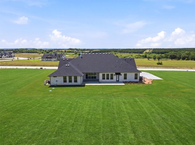 2006 Lindale Lane, Granbury, TX 76049