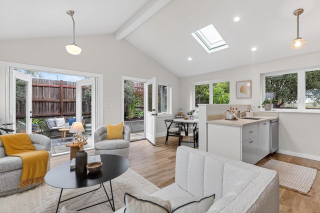 3081 23rd Avenue, Oakland, CA 94602