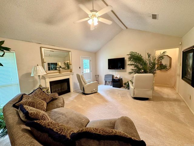 40 Shamsie Drive, Ward, AR 72176