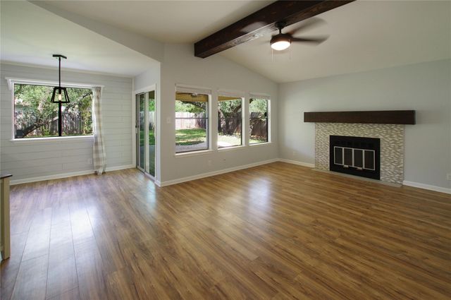 611 Wild Briar CV, Cedar Park, TX 78613