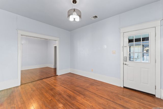 135 Panama, San Antonio, TX 78210