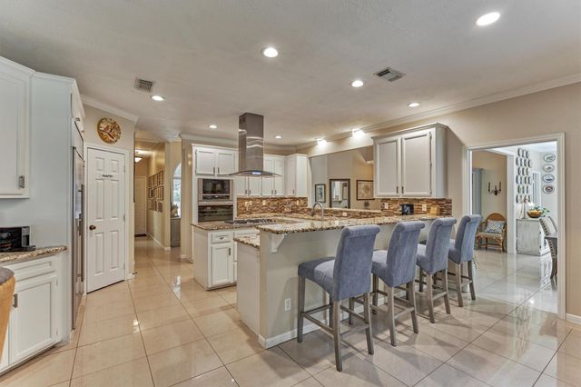 145 Park Way, Conroe, TX 77356