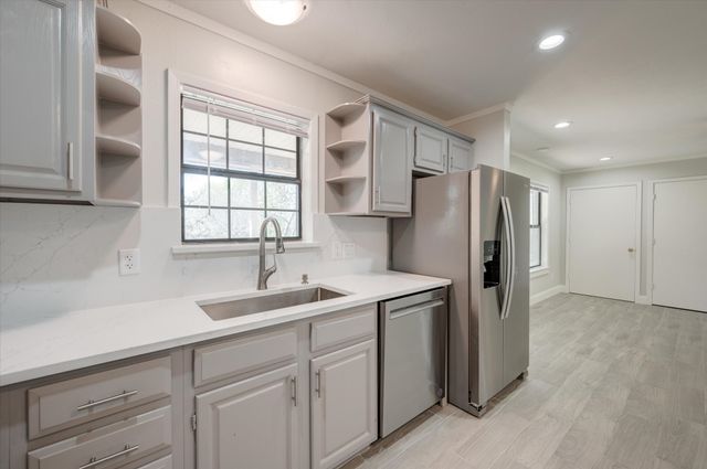 304 Oak Drive, Argyle, TX 76226