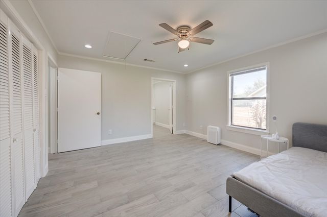 304 Oak Drive, Argyle, TX 76226