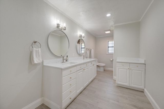 304 Oak Drive, Argyle, TX 76226