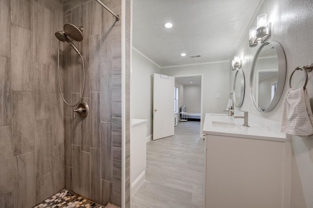 304 Oak Drive, Argyle, TX 76226
