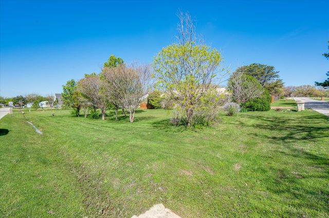 304 Oak Drive, Argyle, TX 76226