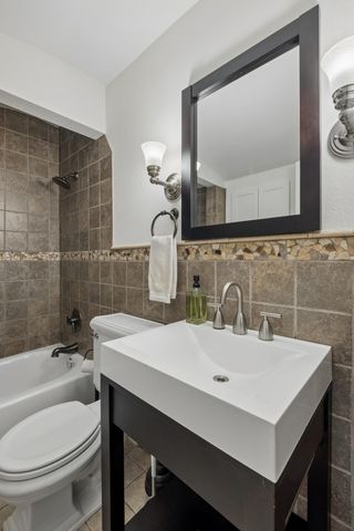4744 York Avenue S, Minneapolis, MN 55410