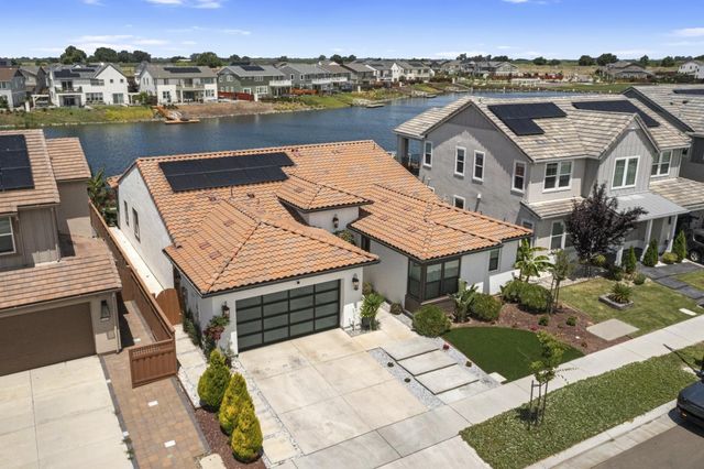 16071 Riverton Avenue, Lathrop, CA 95330