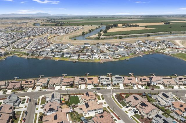 16071 Riverton Avenue, Lathrop, CA 95330