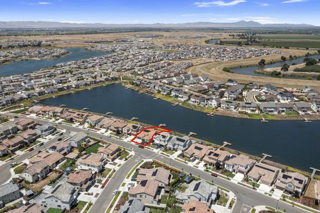 16071 Riverton Avenue, Lathrop, CA 95330