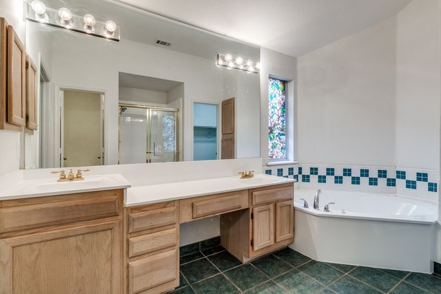 11906 Oak Highlands Drive, Dallas, TX 75243